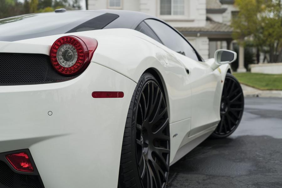  Ferrari 458 Italia on Forgiato Wheels (S205) 2016 года  (фото 10 из 15)